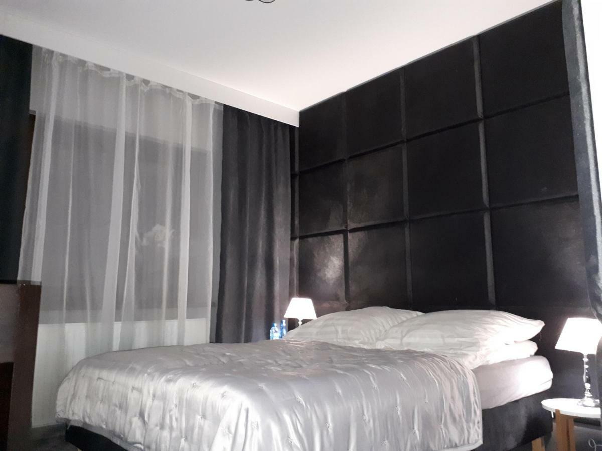 Apartamenty Centrum- Kochanowskiego -Dawniej Two-Bedroom Apartment Zielona Góra Eksteriør bilde