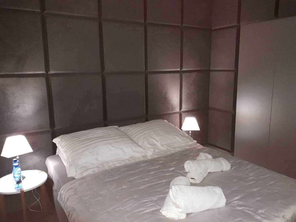 Apartamenty Centrum- Kochanowskiego -Dawniej Two-Bedroom Apartment Zielona Góra Eksteriør bilde