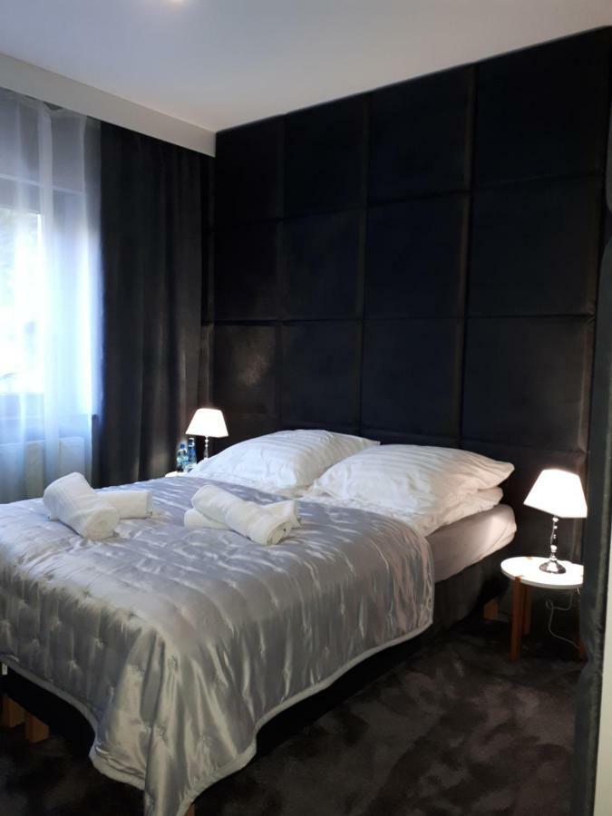 Apartamenty Centrum- Kochanowskiego -Dawniej Two-Bedroom Apartment Zielona Góra Eksteriør bilde