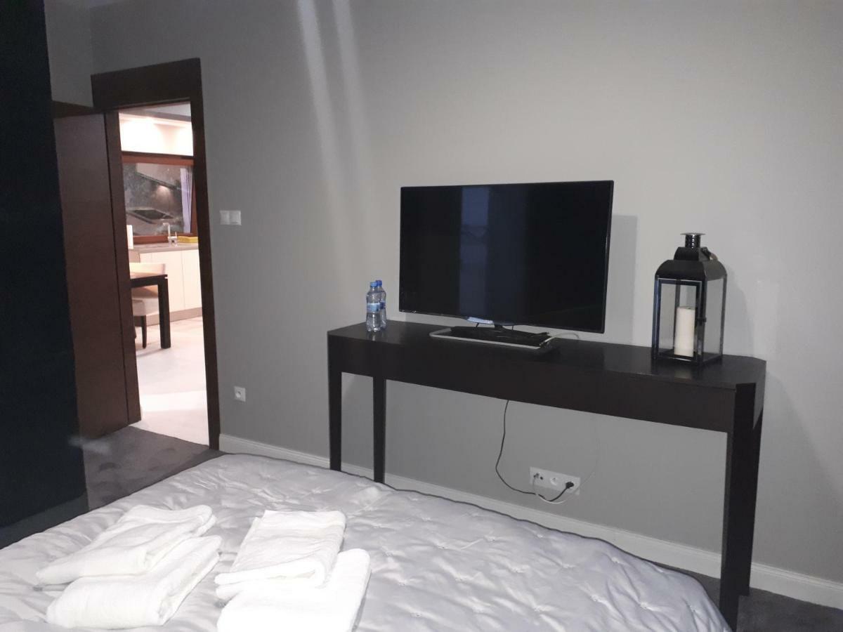 Apartamenty Centrum- Kochanowskiego -Dawniej Two-Bedroom Apartment Zielona Góra Eksteriør bilde
