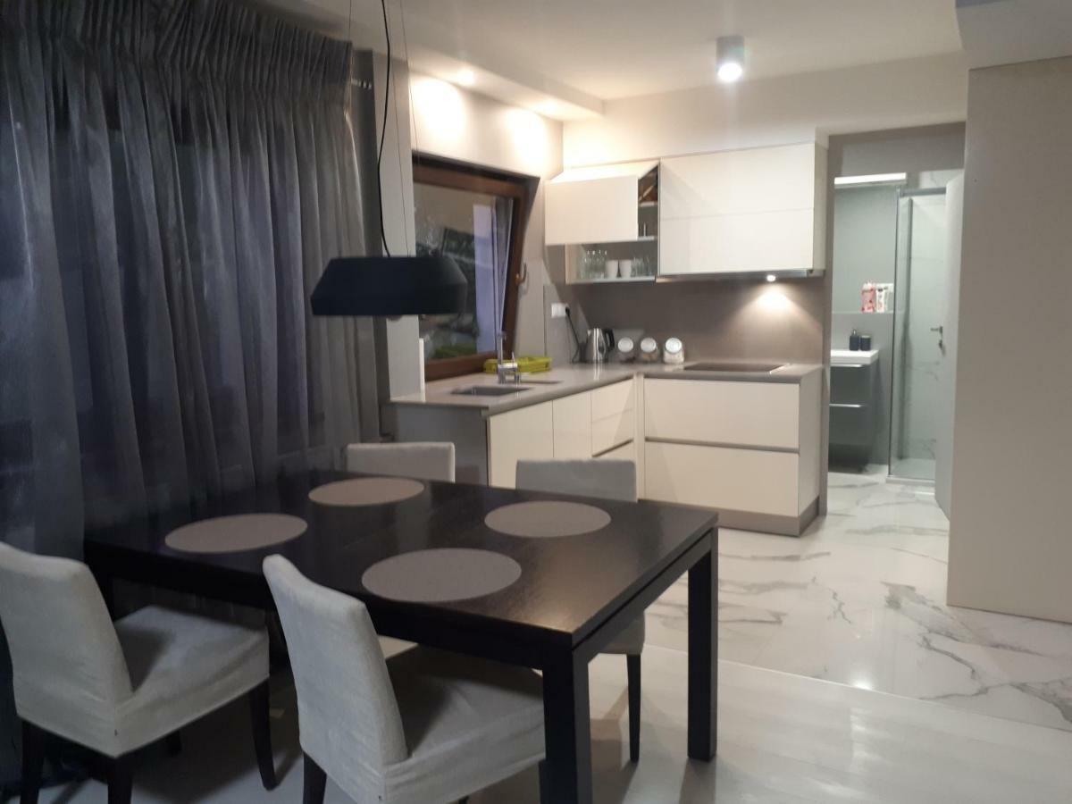 Apartamenty Centrum- Kochanowskiego -Dawniej Two-Bedroom Apartment Zielona Góra Eksteriør bilde