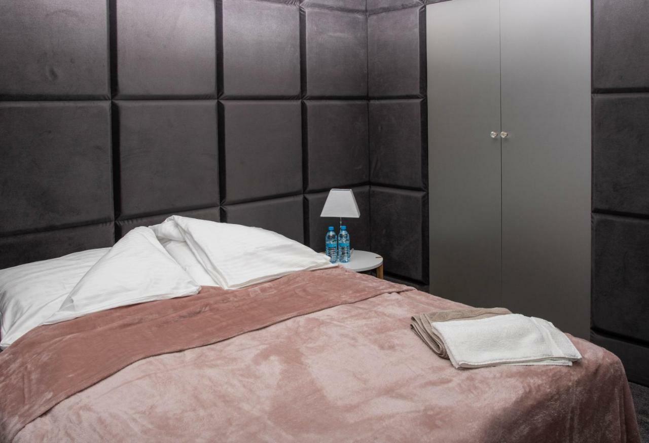 Apartamenty Centrum- Kochanowskiego -Dawniej Two-Bedroom Apartment Zielona Góra Eksteriør bilde