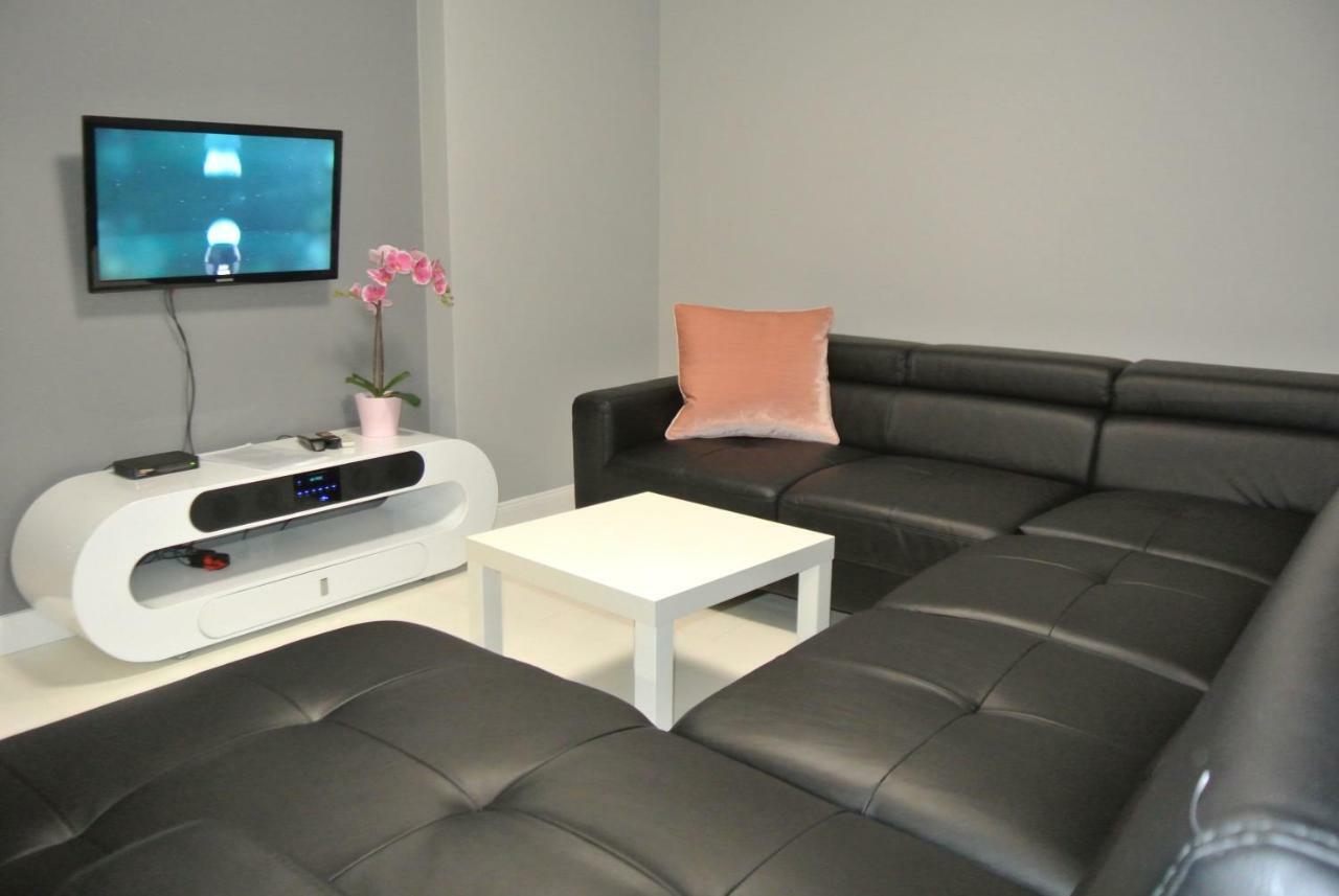 Apartamenty Centrum- Kochanowskiego -Dawniej Two-Bedroom Apartment Zielona Góra Eksteriør bilde