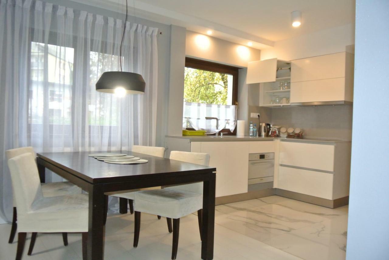 Apartamenty Centrum- Kochanowskiego -Dawniej Two-Bedroom Apartment Zielona Góra Eksteriør bilde