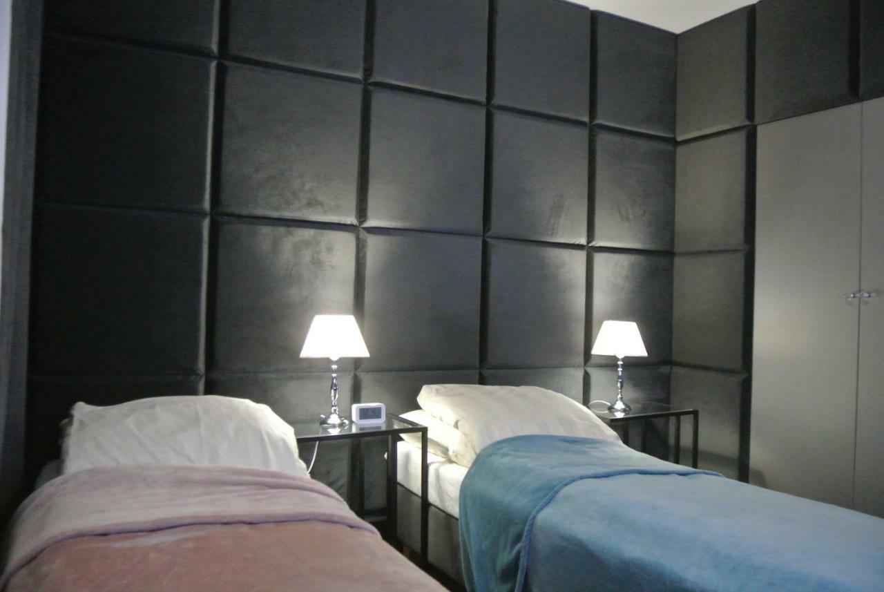 Apartamenty Centrum- Kochanowskiego -Dawniej Two-Bedroom Apartment Zielona Góra Eksteriør bilde