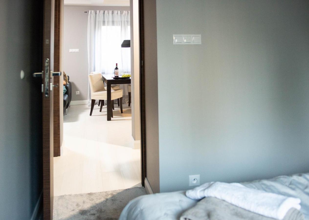 Apartamenty Centrum- Kochanowskiego -Dawniej Two-Bedroom Apartment Zielona Góra Eksteriør bilde